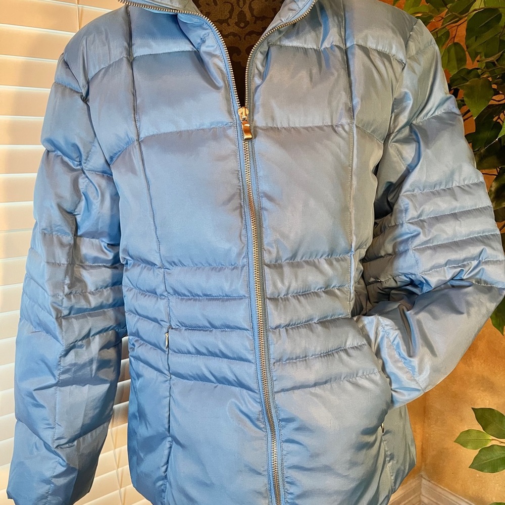 Q.U.E Down Jacket - image 1